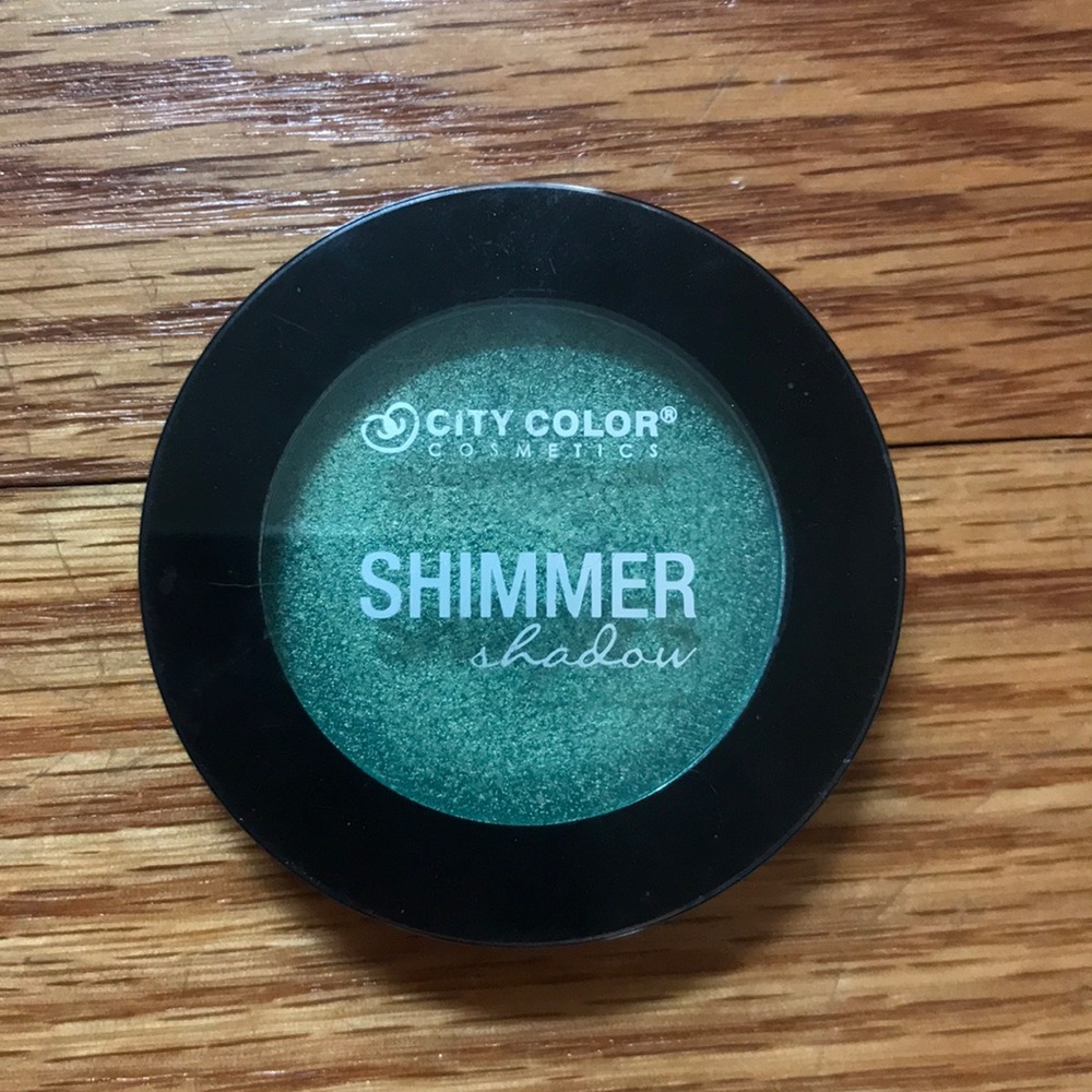 City color cosmetics shimmer shadow